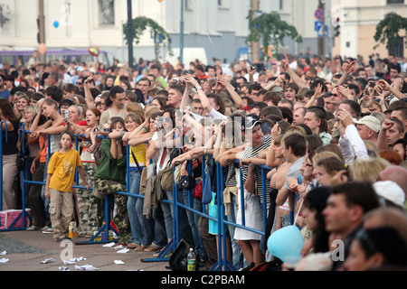 Un concert en plein air dans le Square Sovetskaya, Hrodna, Bélarus Banque D'Images