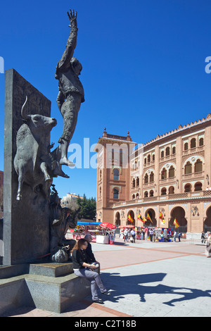 Monument au matador Jose Cubero, El Yiyo, arènes Las Ventas, Plaza de Toros de Las Ventas, Madrid, Espagne, Europe, UE Banque D'Images