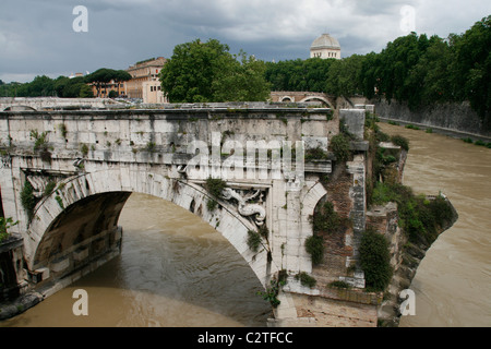 Le ponte rotto bridge à Rome, Italie Banque D'Images