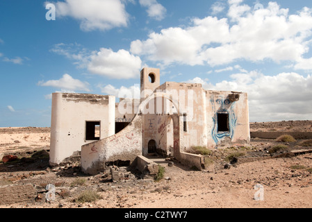 Bâtiment abandonné au milieu de nulle part, Fuerteventura, îles canaries Banque D'Images