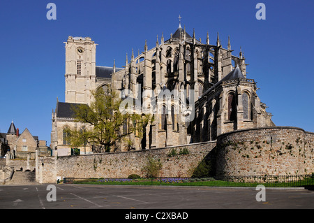 La cathédrale romaine de Saint Julien au Mans de la région Pays de la Loire dans le nord-ouest de la France Banque D'Images