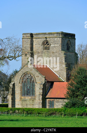 Église paroissiale de Saint Jean l'Évangéliste. Ellel, Lancashire, Angleterre, Royaume-Uni, Europe. Banque D'Images