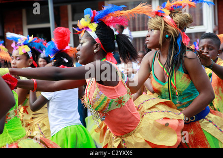 Profitez de fêtards du Carnaval Moss Side, à Manchester. Banque D'Images