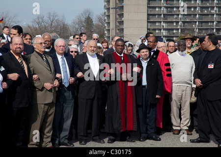 Rassemblement contre le Pasteur Quran-Burning interconfessionnel Banque D'Images