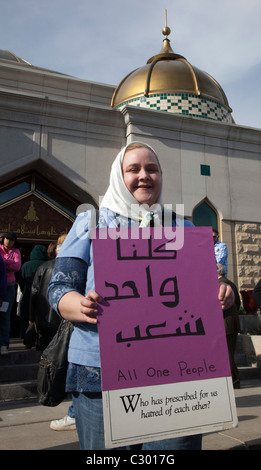 Rassemblement contre le Pasteur Quran-Burning interconfessionnel Banque D'Images