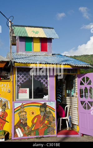 St Vincent bâtiment coloré marché Kingstown Banque D'Images