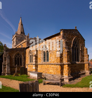 Saint Jean Baptiste église paroissiale du village de Cold Overton, Leicestershire, England, UK Banque D'Images