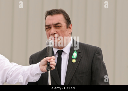 Belfast, Irlande du Nord. 24 avr 2011 - Paul Little, IRSP, s'exprime à l'IRSP commémorations de Pâques Banque D'Images