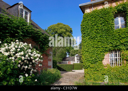 Le PARC ET LES JARDINS DU CHÂTEAU DE VANDRIMARE, EURE (27), FRANCE Banque D'Images