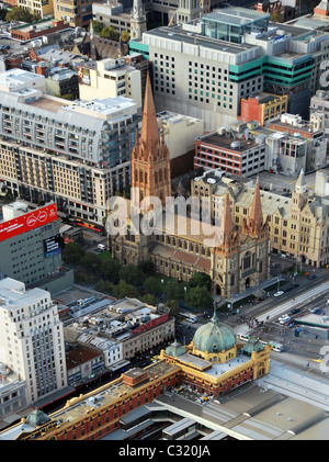 Le Central Business District de la ville de Melbourne en Australie, vu de l'édifice le plus de Melbourne, l'Eureka Tower. Banque D'Images