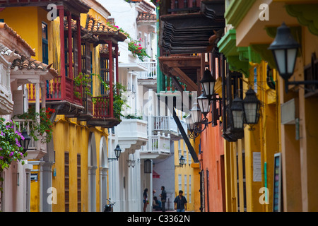 Ruelle de la vieille ville, Carthagène, Colombie Banque D'Images