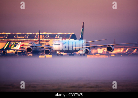 South African Airways Airbus A340-600 à l'aéroport Heathrow de Londres, UK Banque D'Images