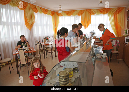 Salle à manger à l'hôtel Belarus, Hrodna, Bélarus Banque D'Images