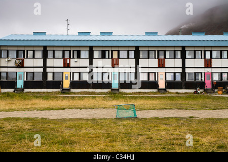 Appartements, Narsaq, au sud du Groenland. Banque D'Images