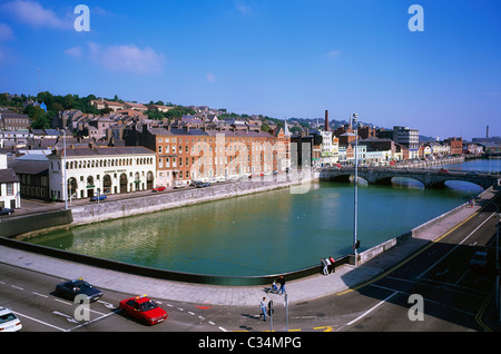 La ville de Cork, Cork, Irlande, rivière Lee et Quayside, Patrick's Bridge Banque D'Images