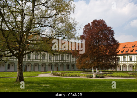 Atrium du monastère Benediktbeuern / Bavaria, Germany, Europe Banque D'Images