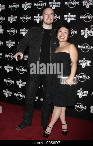 East Village Opera Company Le 5e appel à Musiciens concert-bénéfice et la vente aux enchères au Hard Rock Café de New York City, Banque D'Images