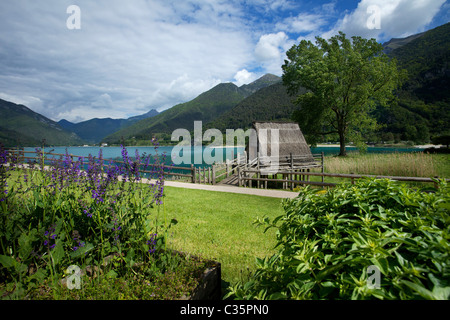 La nouvelle pile-village d'habitation, Molina di Ledro, Val di Ledro, Trentin-Haut-Adige, Italie, Europe Banque D'Images