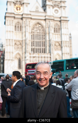 Portrait du très révérend Dr John Hall, doyen de Westminster prises à la veille du mariage royal. Banque D'Images