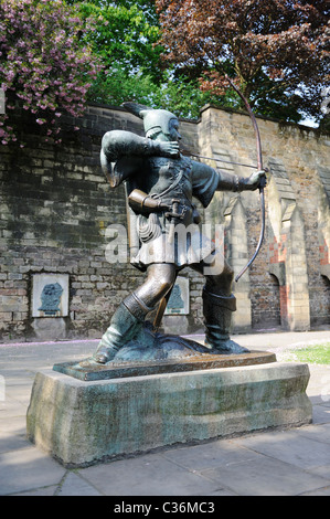 Stock photo de la statue de Robin des bois à Nottingham. Banque D'Images