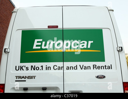 Location Europcar un véhicule sur un chemin au Royaume-Uni. Banque D'Images