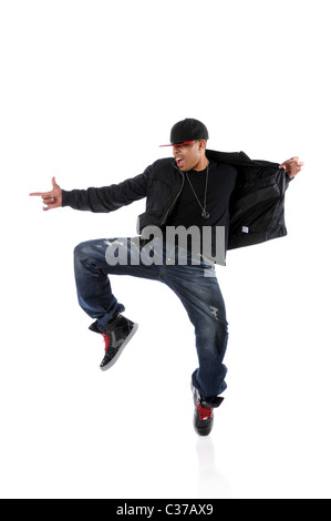 Portrait of African American hip hop dancer isolé sur fond blanc Banque D'Images