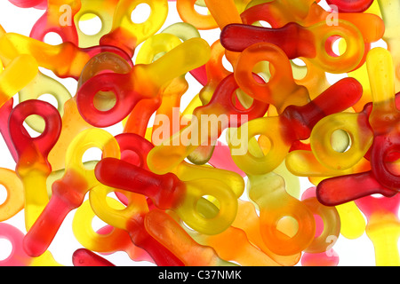 Jelly sweets, différentes couleurs, du goût, contient beaucoup de sucre et d'arômes artificiels. Forme de tétine de bébé. Banque D'Images