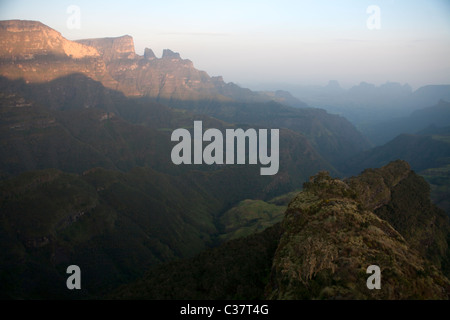 L'aube à Chenek dans les montagnes du Simien Banque D'Images