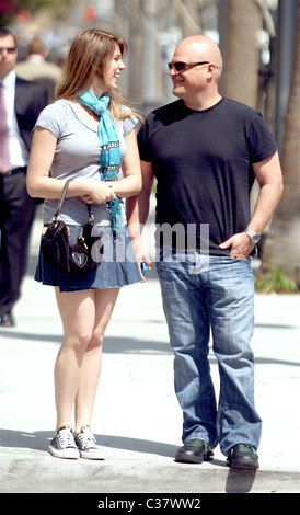 Autumn Chiklis et Michael Chiklis ancienne star de "l'écu' dehors et environ dans la région de Los Angeles avec sa fille, Los Angeles Banque D'Images