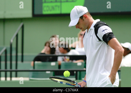 Andy Roddick Dmitry Tursunov joue contre pendant 7 jours après le Sony Ericsson Open, à le Crandon Park Tennis Center Key Banque D'Images