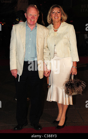 Tony Gubba UK film premiere de "The Damned United" tenue à vue Leicester Square Londres, Angleterre - 18.03.09 Zibi/ Banque D'Images