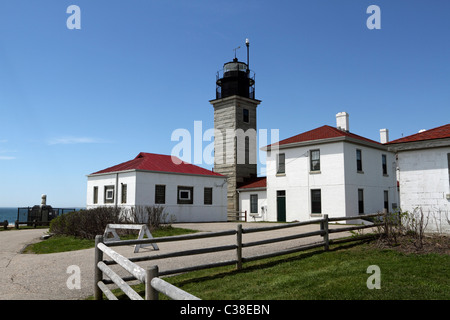 Phare de castor par temps clair. Jamestown, Rhode Island, USA. Banque D'Images