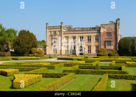 Château d'Elvaston Country Park Elvaston Derby Derbyshire, Angleterre GO UK EU Europe Banque D'Images