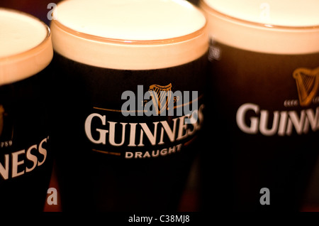 Image d'illustration de Guinness pintes. Banque D'Images