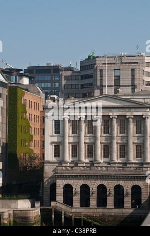 Les marchands de Hall, à côté de London Bridge, London, UK Banque D'Images