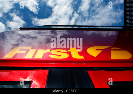 Image d'illustration d'un bus de marque Groupe Frist. Banque D'Images