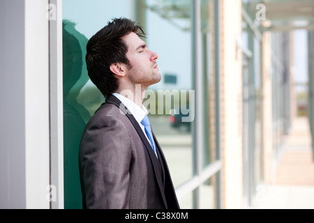 Portrait of man in suit Banque D'Images