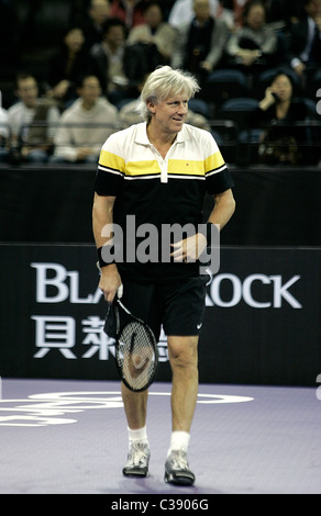 Bjorn Borg jouant dans le Black Rock Masters tournament à Macao en 2008. Banque D'Images