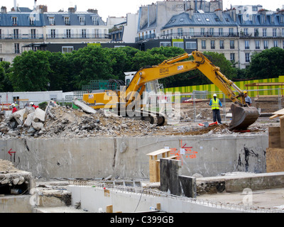 Paris, France, Site de construction, 'Les Halles', les hommes d'installer la structure de béton Banque D'Images