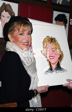 Jane Fonda dévoilement du Mur de la renommée de Jane Fonda à caricaturer Sardi's restaurant Broadway New York City, USA - 12.05.09 Banque D'Images