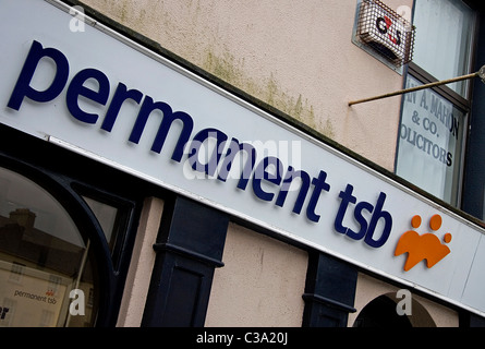 Une succursale de permanent tsb Bank, Roscommon, ouest de l'Irlande. Banque D'Images