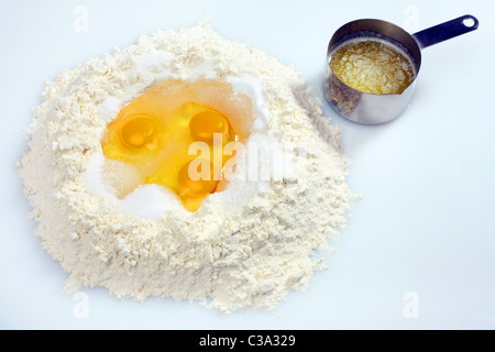 Tortelli dolci ripieni, carnaval traditionnel doux, l'étape 03, l'Italie, l'Europe Banque D'Images
