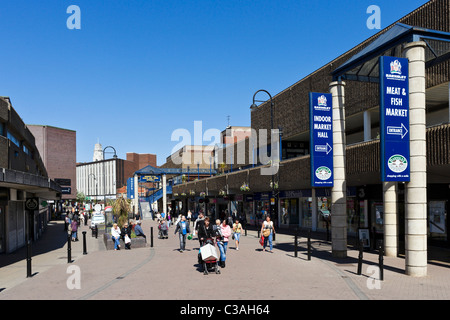 Entrée de marché Barnsley sur Cheapside dans le centre-ville, Barnsley, West Yorkshire, Royaume-Uni Banque D'Images