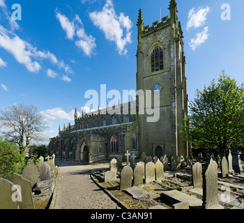 Église de St Thomas l'Apôtre (où le poète Sylvia Plath est enterré), Heptonstall, près de Hebden Bridge, West Yorkshire, Royaume-Uni Banque D'Images