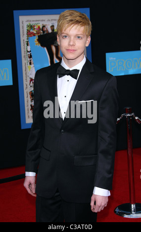 CAMERON MONAGHAN PROM. Première mondiale de Walt Disney Pictures. HOLLYWOOD LOS ANGELES CALIFORNIA USA 21 avril 2011 Banque D'Images