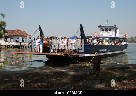 L'Inde, le Kerala, Kochi (anciennement connu sous le nom de Cochin) Le port Banque D'Images