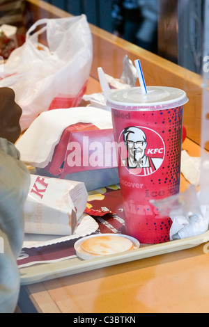 Image d'illustration d'un restaurant KFC ; partie de l'YUM ! Groupe de marques. Banque D'Images