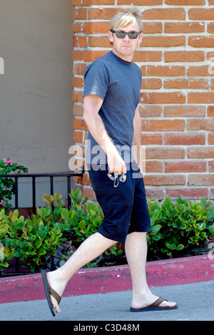 Rick Schroder shopping à CVS Pharmacy à Malibu à Los Angeles, Californie - 16.07.09 Banque D'Images