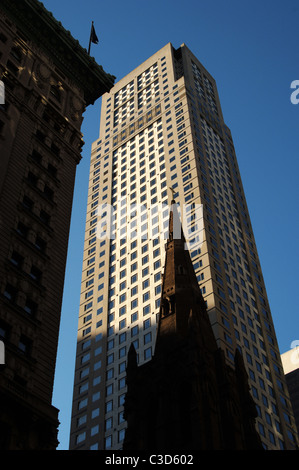 United States. New York. Manhattan. Cinquième Avenue. Bâtiment. Banque D'Images