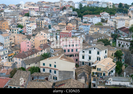 Corfou, Grèce. Octobre. Abri international dans la ville de Corfou, vu depuis le Fort Vénitien. Banque D'Images